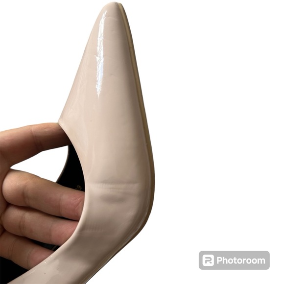 Woman high heels - Picture 4 of 4